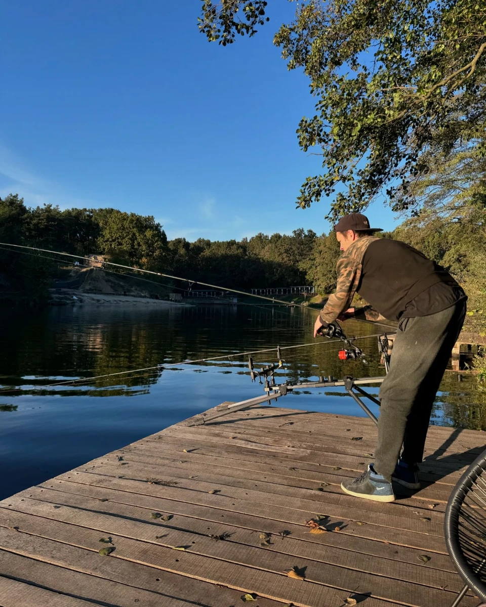 Схоже, саме так 15 років тому і зустрілися Іван та Ілона...