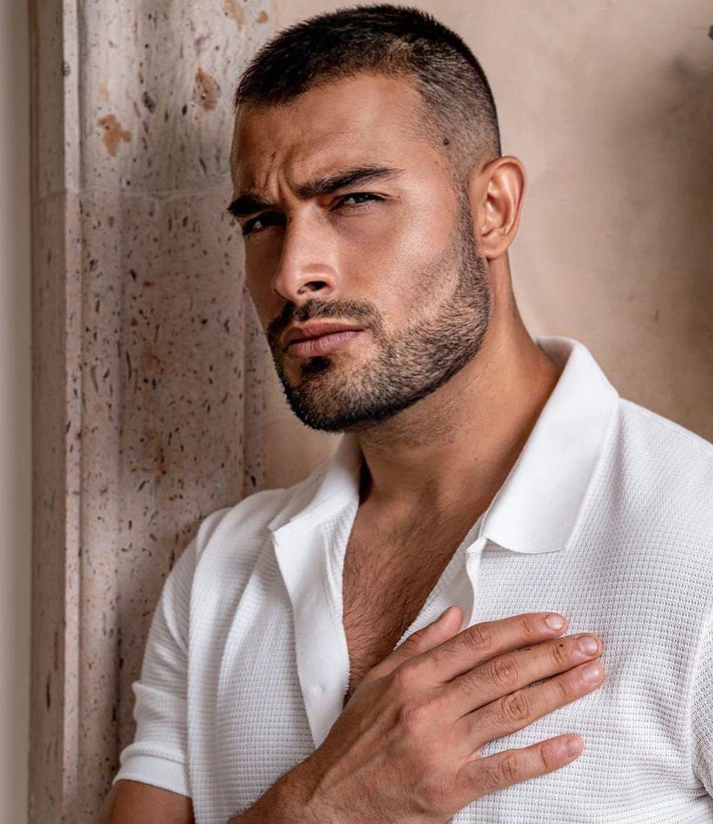 Сем подав на розлучення з Бріт, вказавши датою фактичного розставання 28-е липня