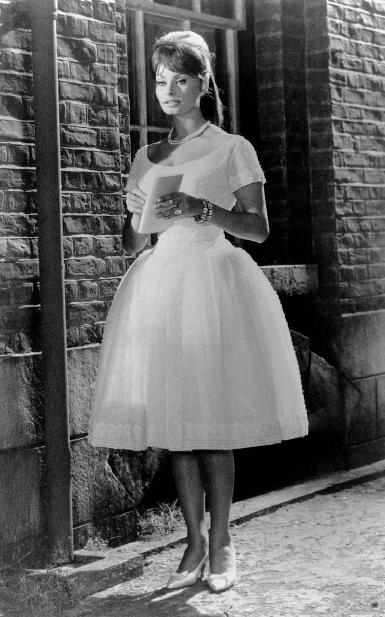 Софі Лорен у сукні Balmain