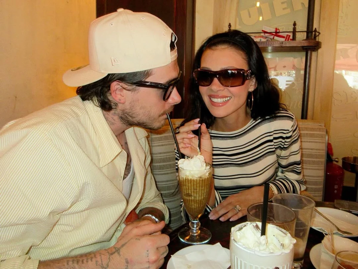 Вікторія Бекхем осоромила сина на його весіллі своїми танцями