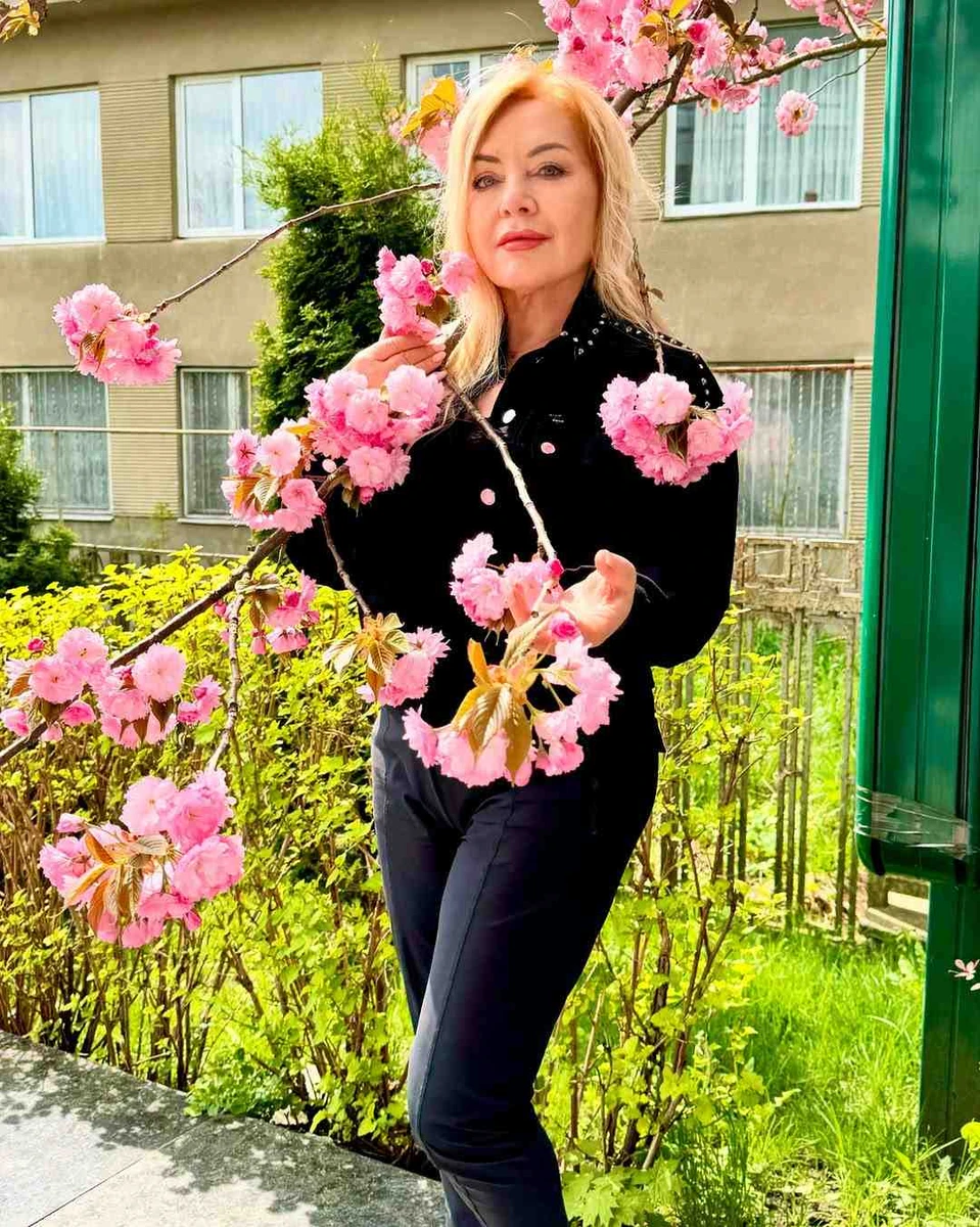 Співачка Оксана Білозір