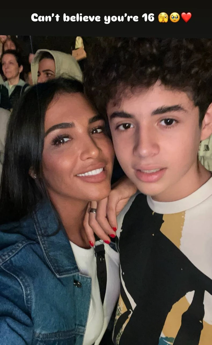 Дімопулос - фото з сином-іменинником