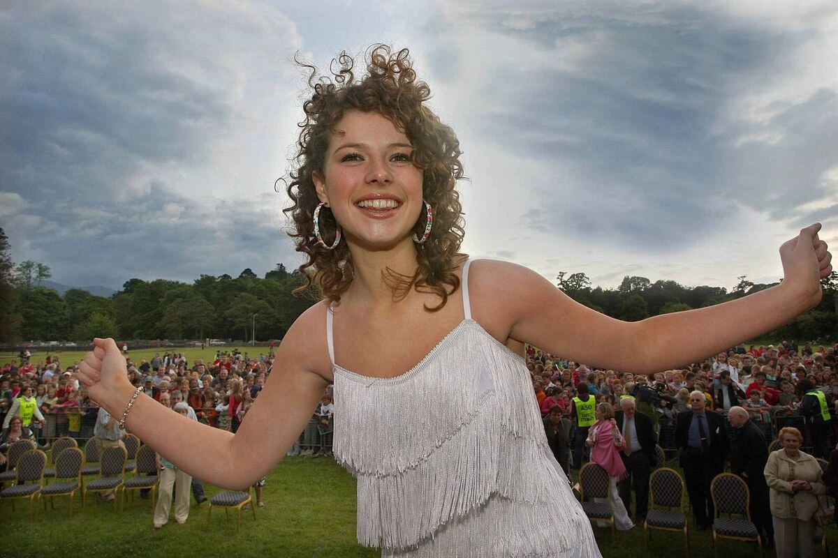 Джессі Баклі в юності