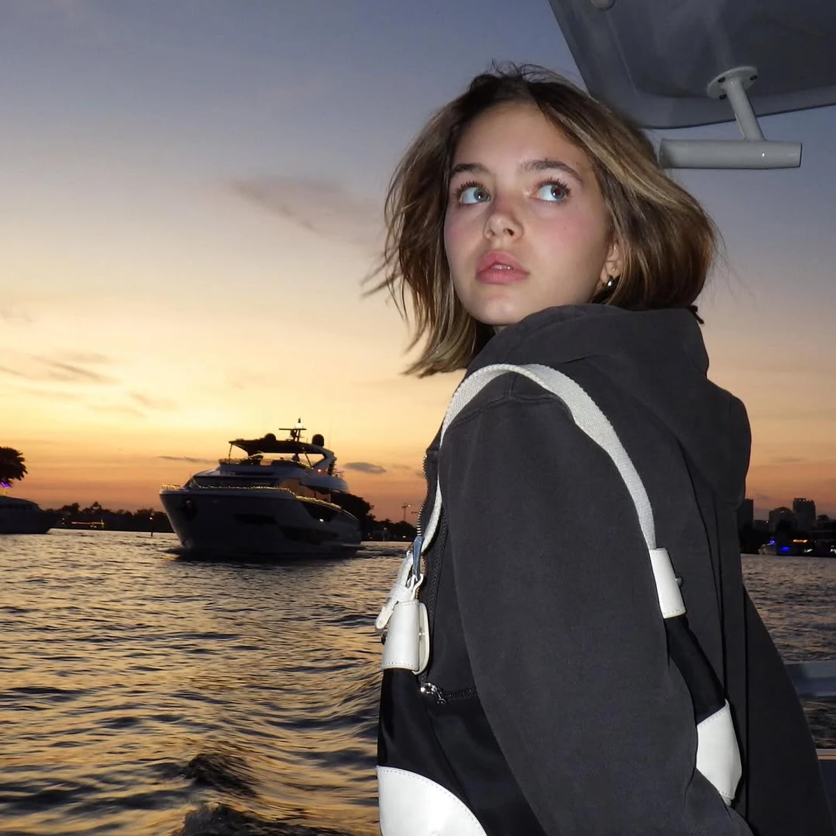 Раян Кіра Армстронг