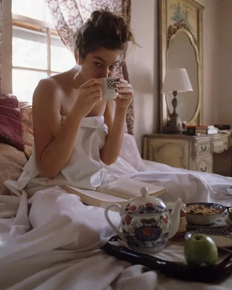 Молода Сінді Кроуфорд