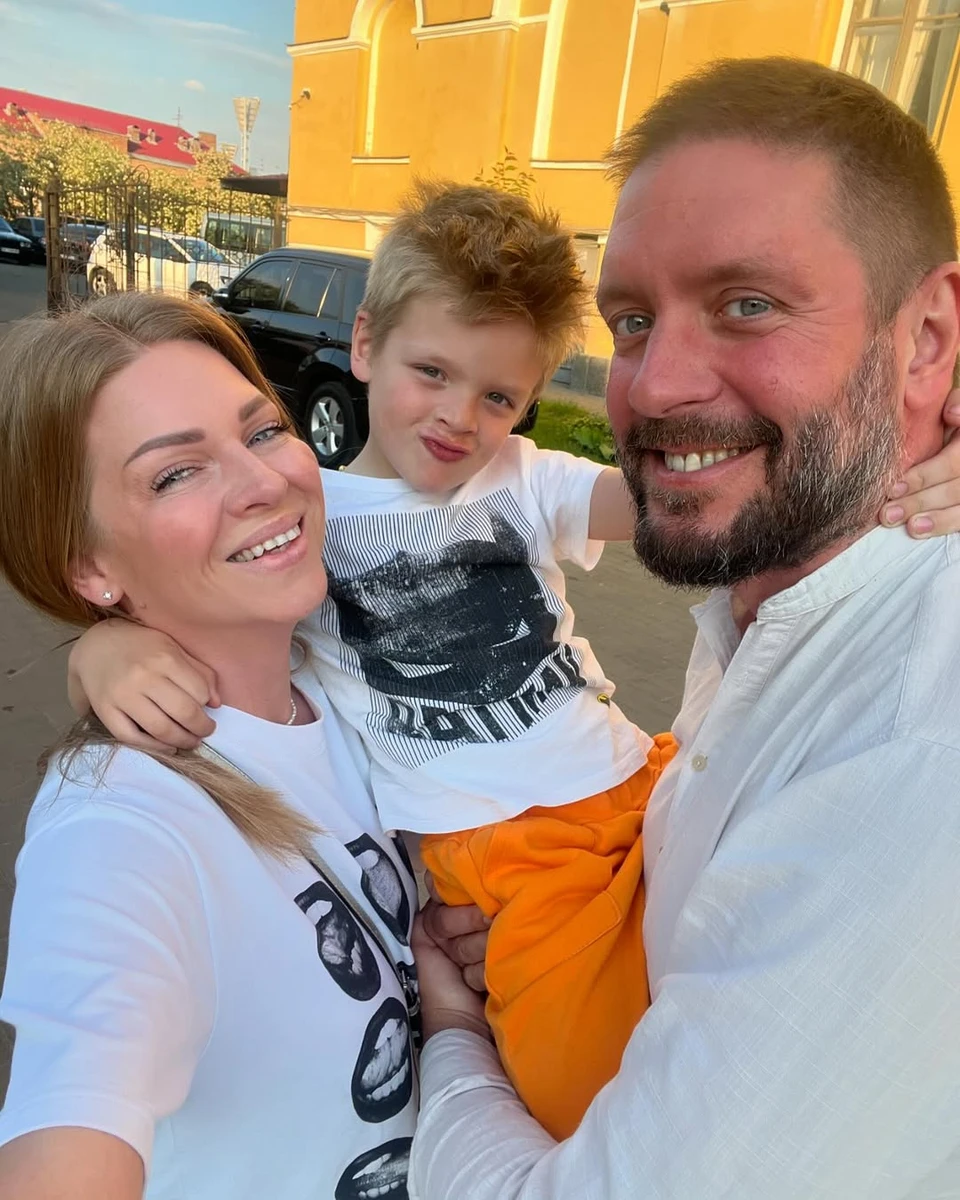 Родина Яни Глущенко