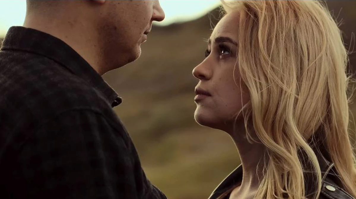 Інна Бєлєнь зі своїм нареченим