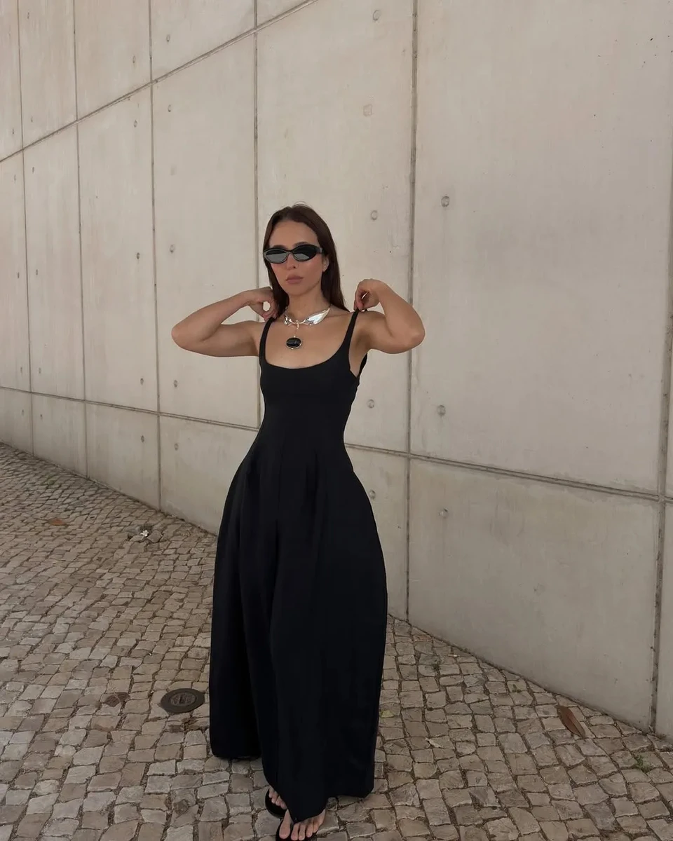 Довга лляна сукня