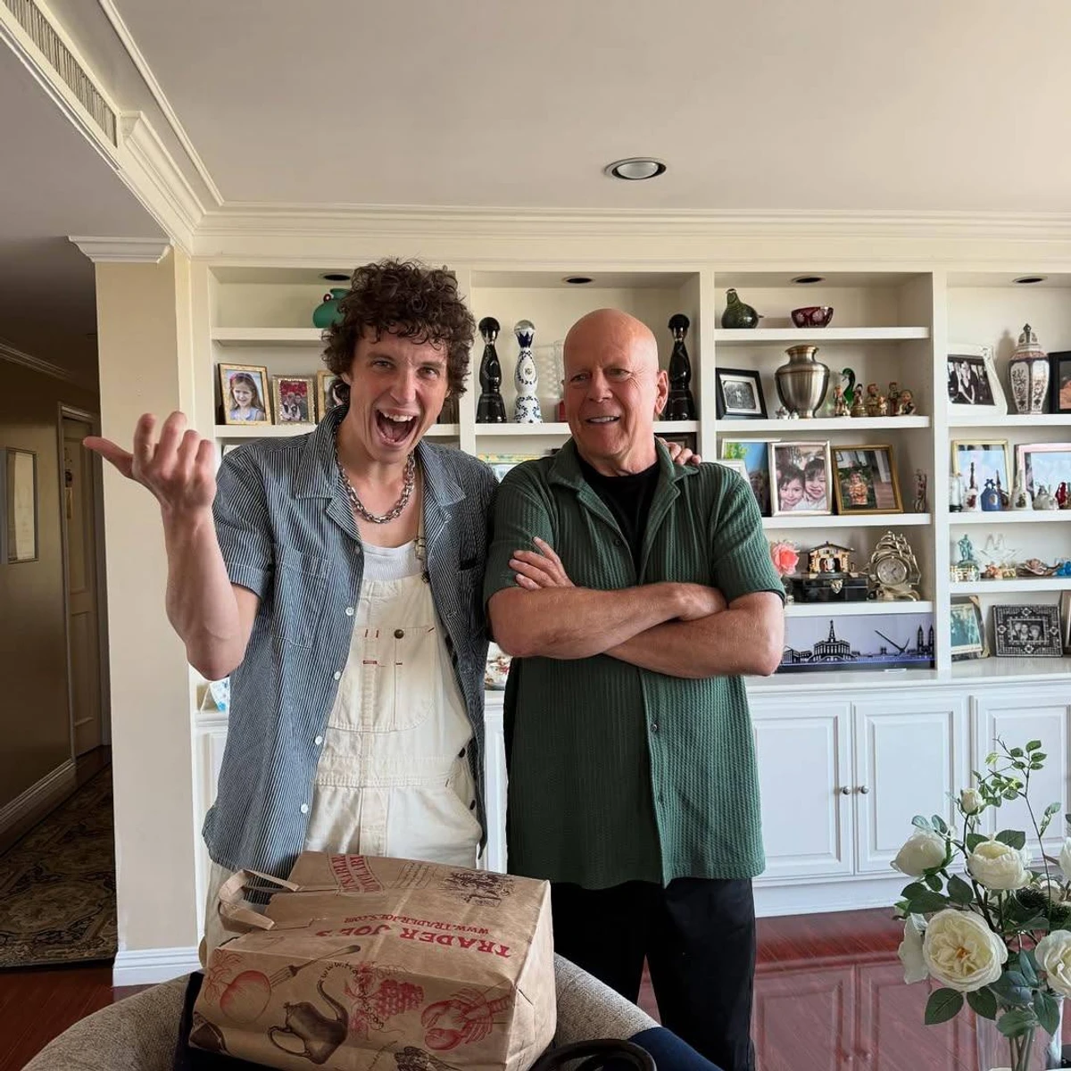 Брюс Вілліс в інстаграм