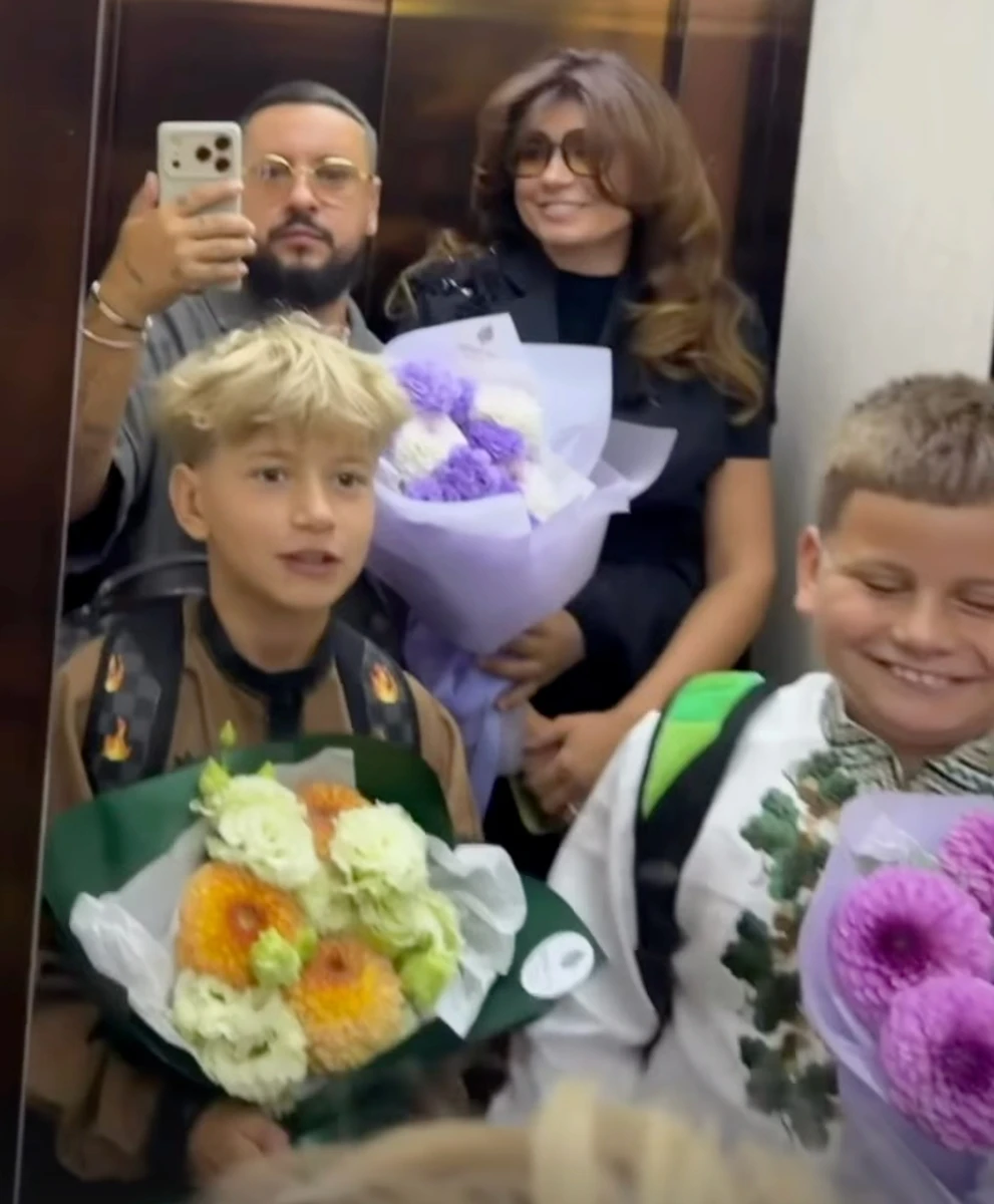 Дмитро Монатік відвів синів до школи
