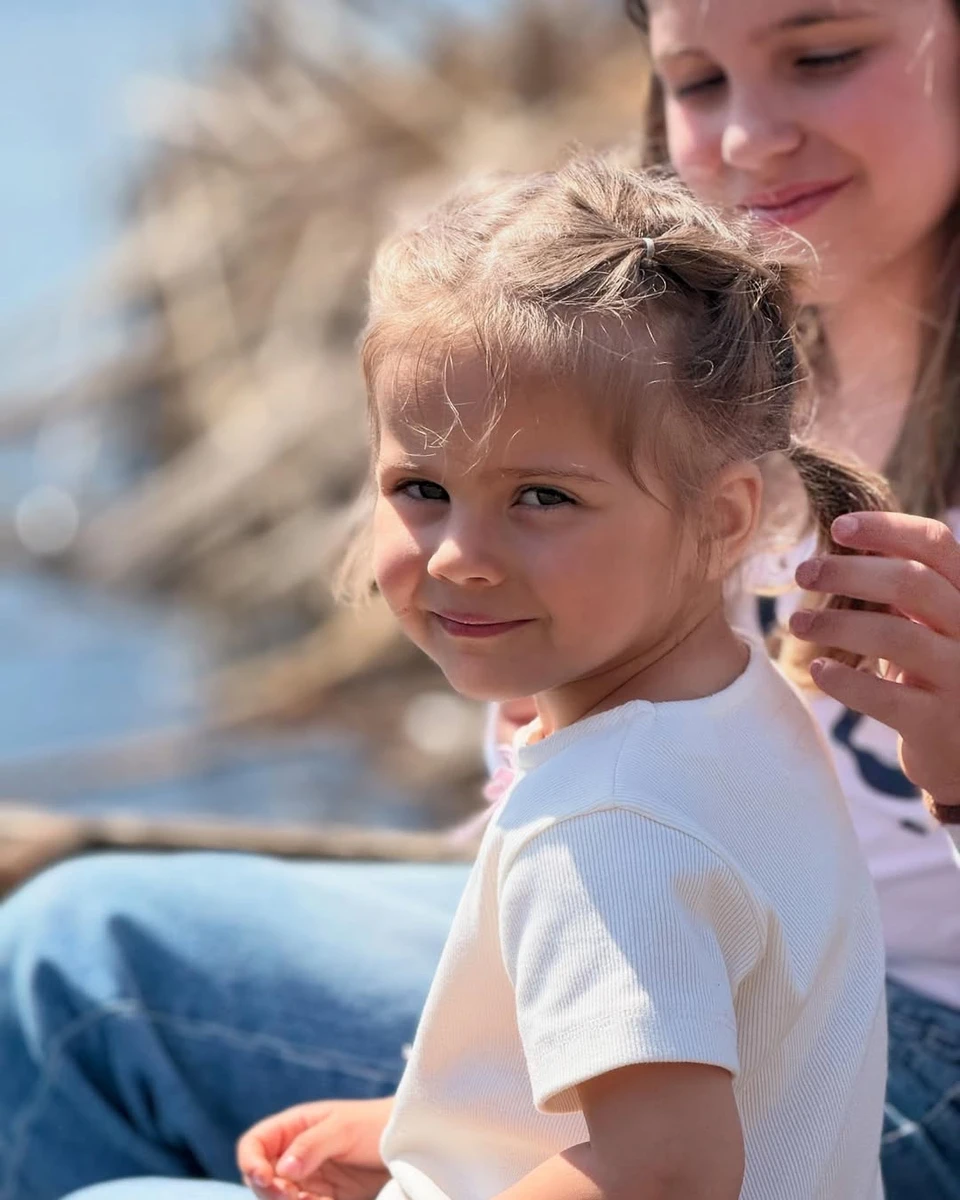Олександр Скічко потішив спільними розвагами з доньками