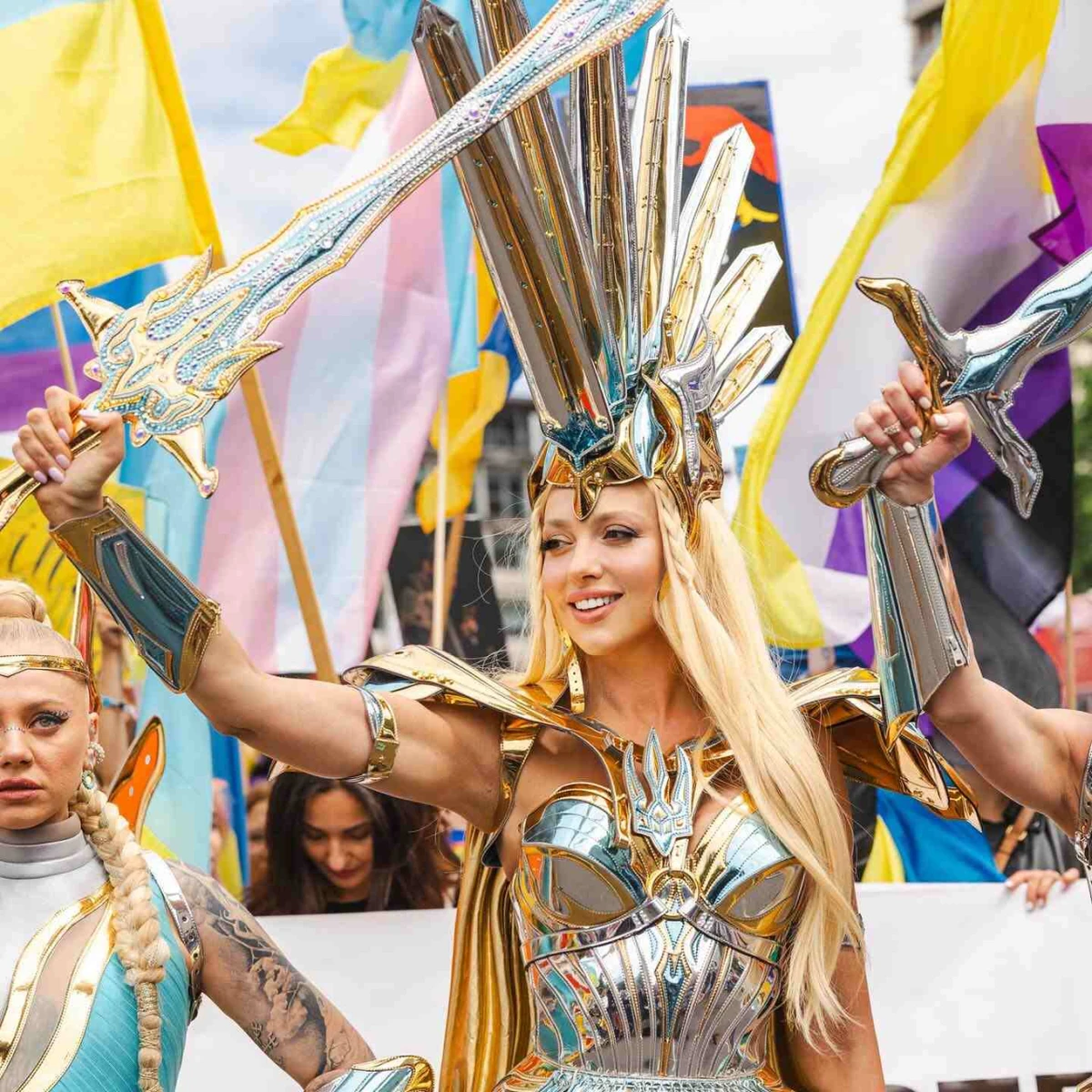 Оля Полякова на прайді в Лодоні в 2023