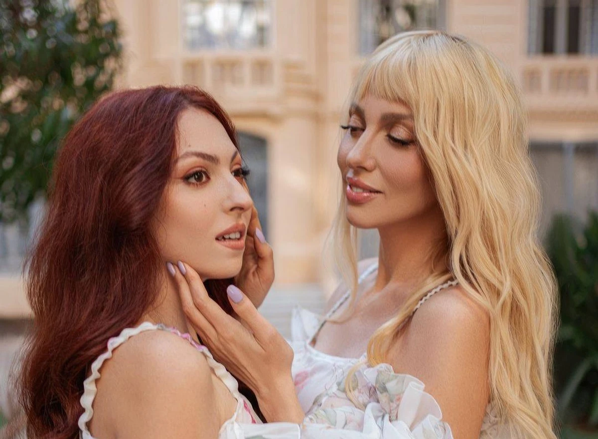 Оля Полякова і її дочка Маша Полякова