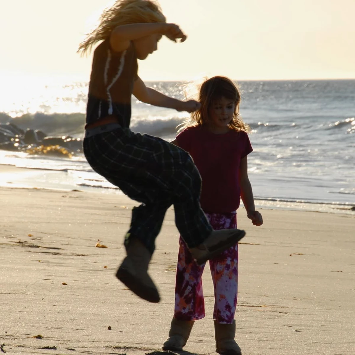 Дочка Сінді Кроуфорд привітала брата з 26-річчям милими фото