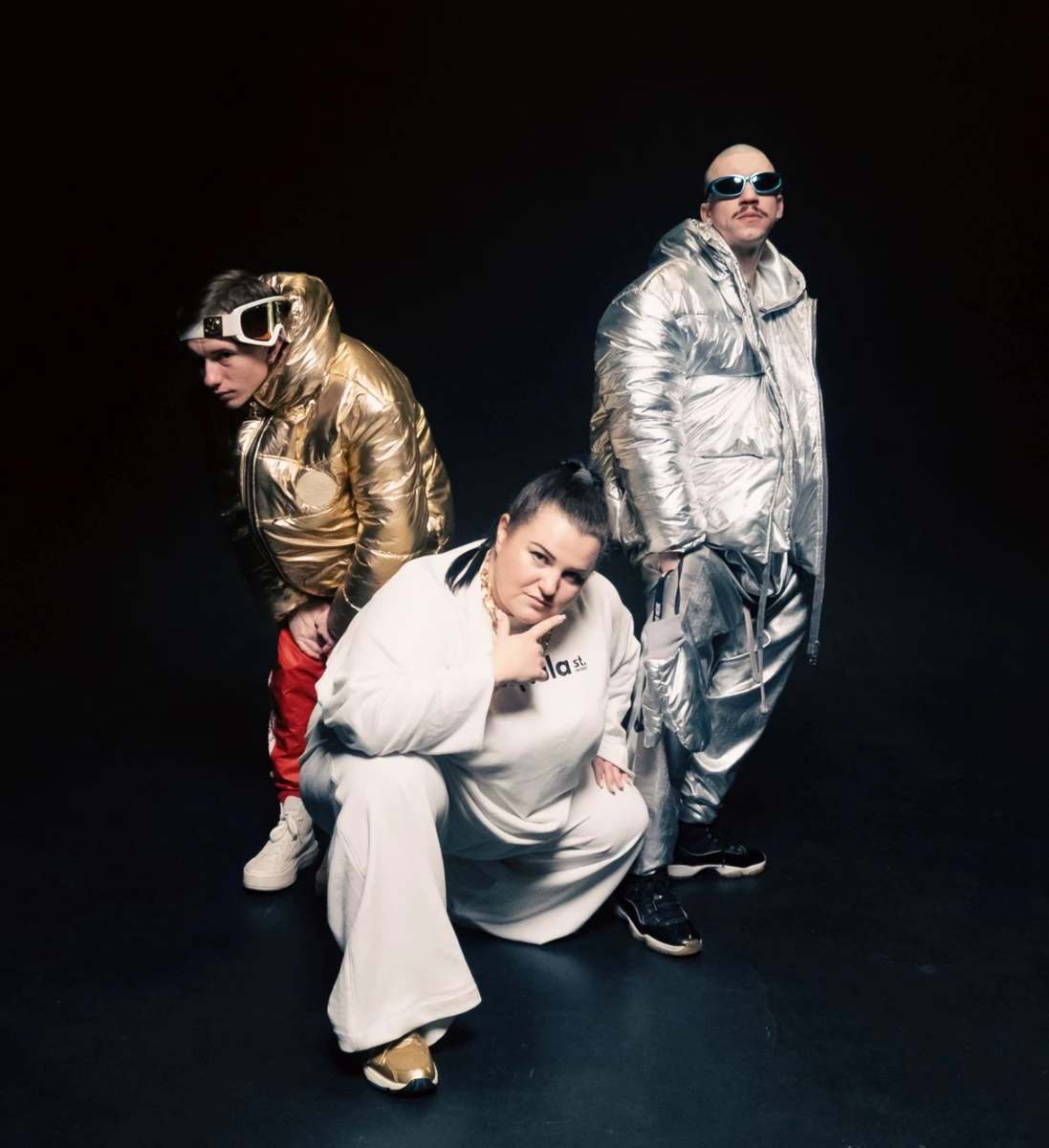 Реп-тріо презентувало неочікувану версію відомої колядки