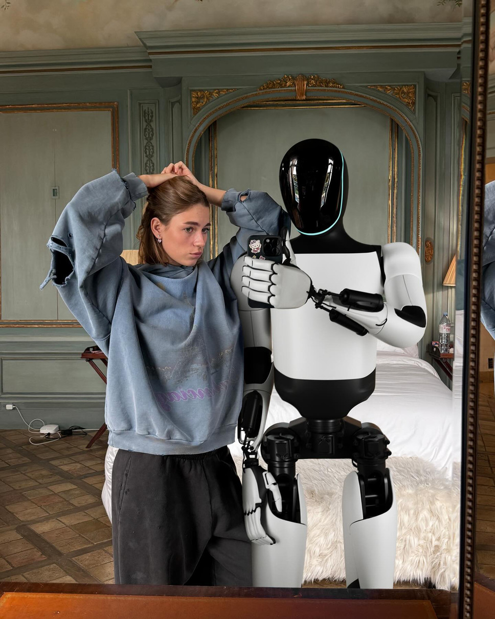 В профілі у Малігон написано, що вона нині живе в Лондоні