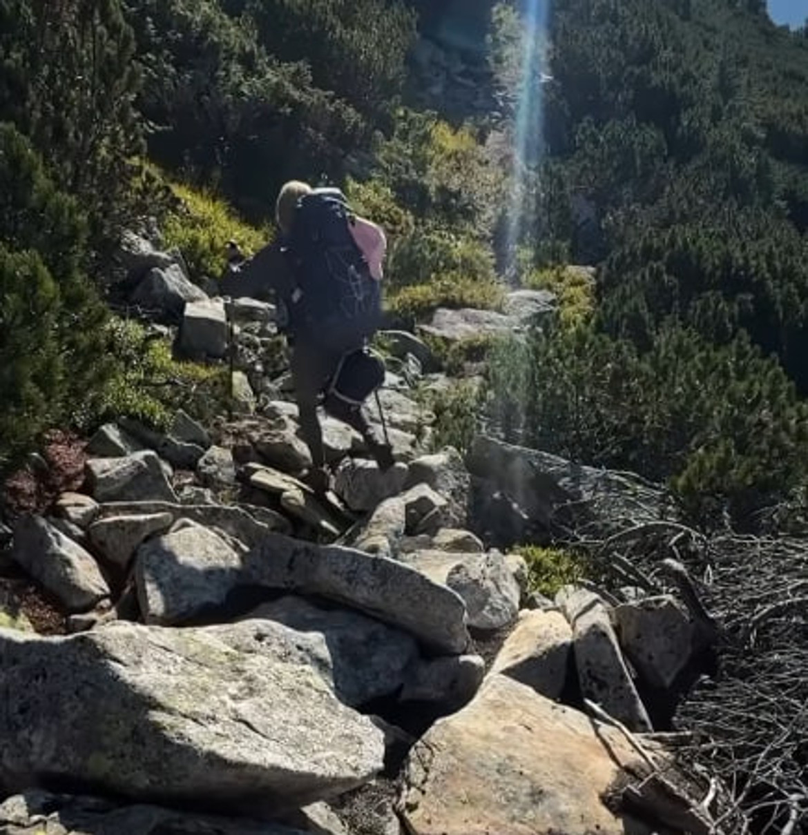 Олена Мандзюк травмувалася у горах