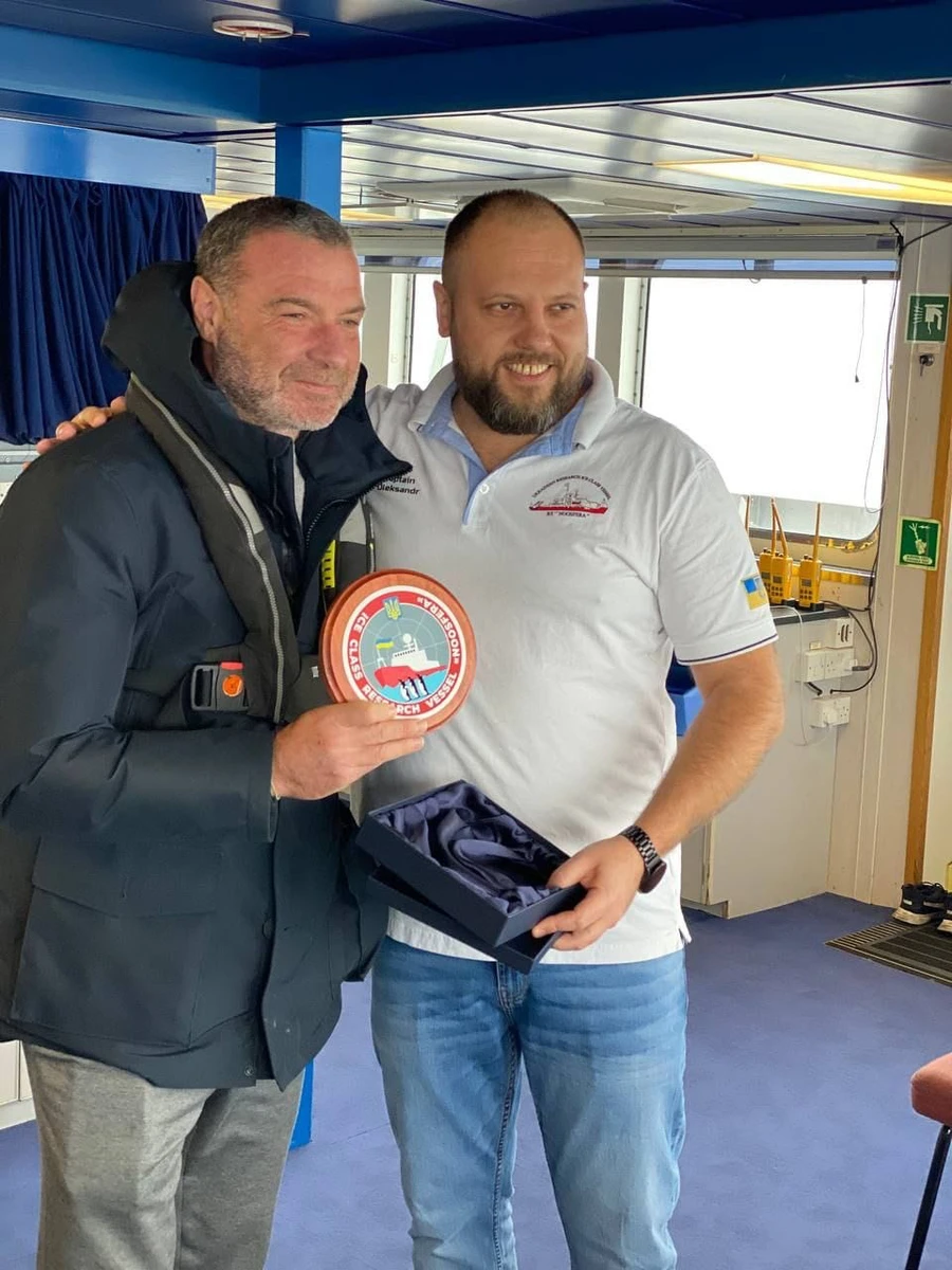 Лієв зустрівся з екіпажем українського корабля