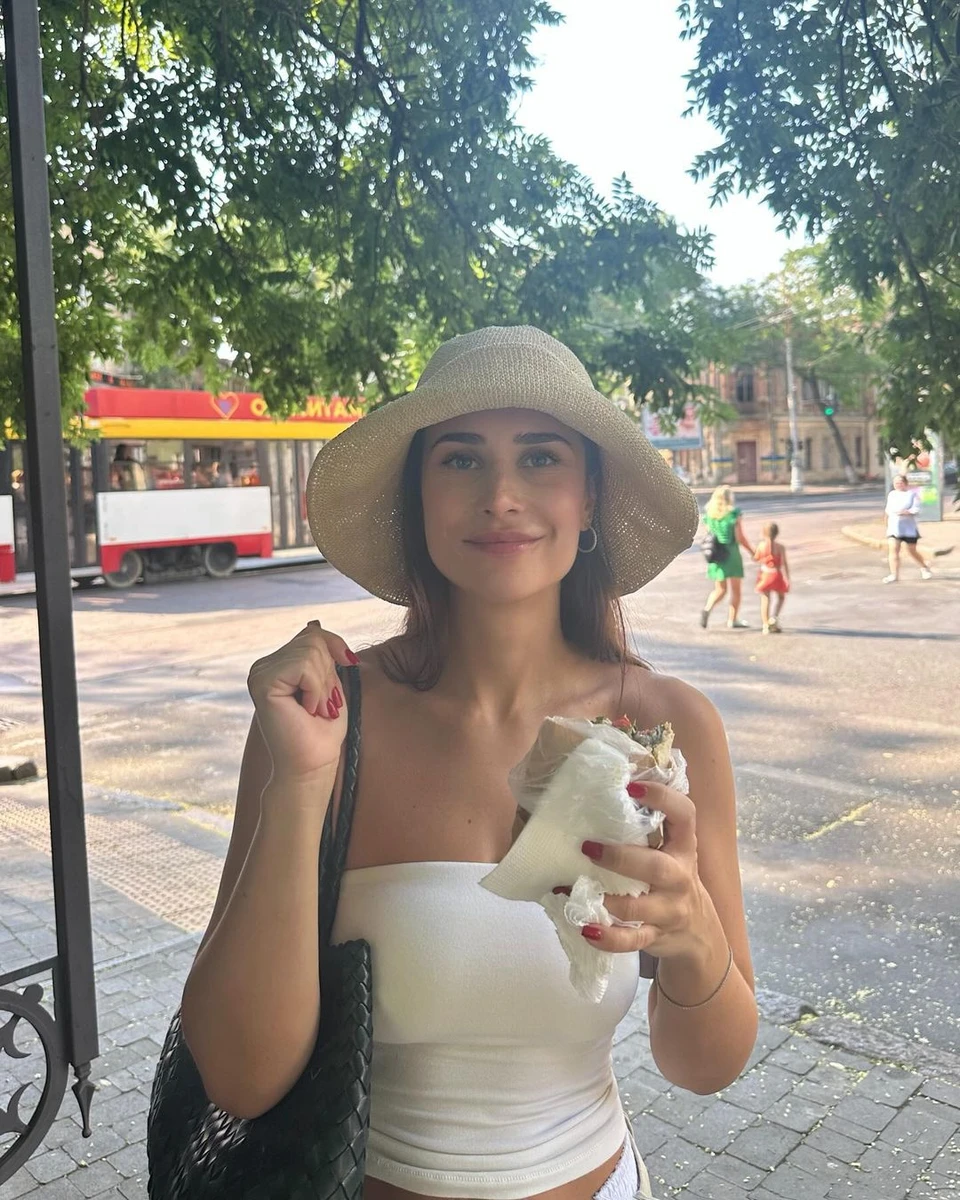 Катерина Філатова на вулицях Одеси