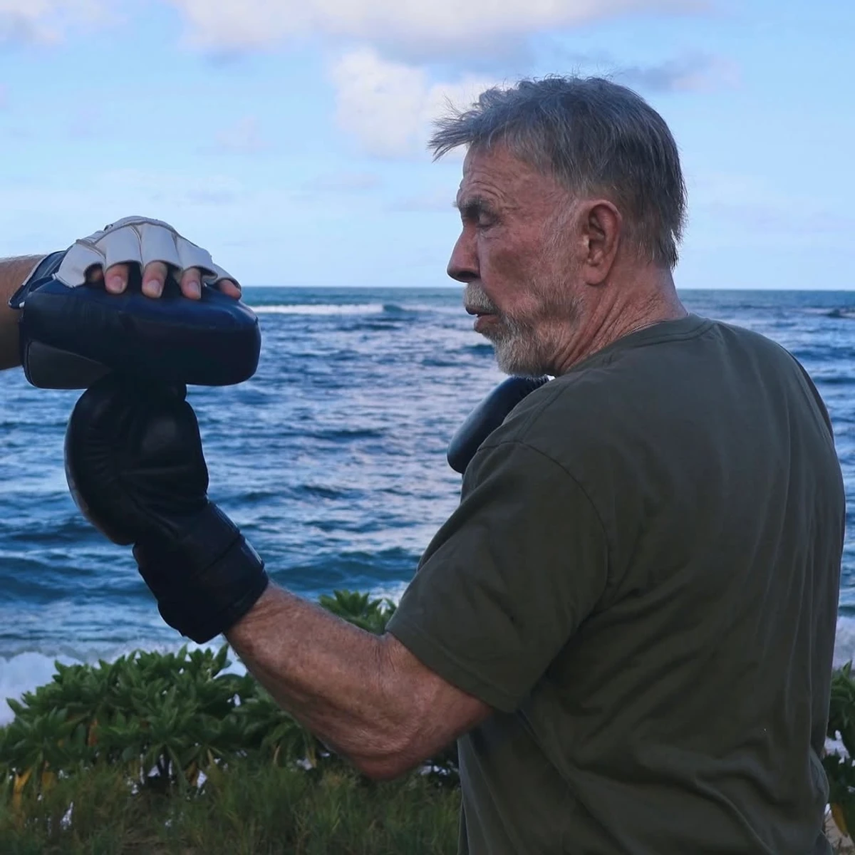 Чак Норріс в інстаграм