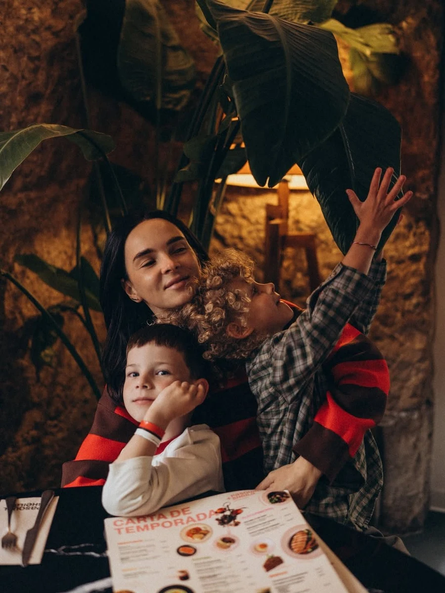 Діти Мірошниченко