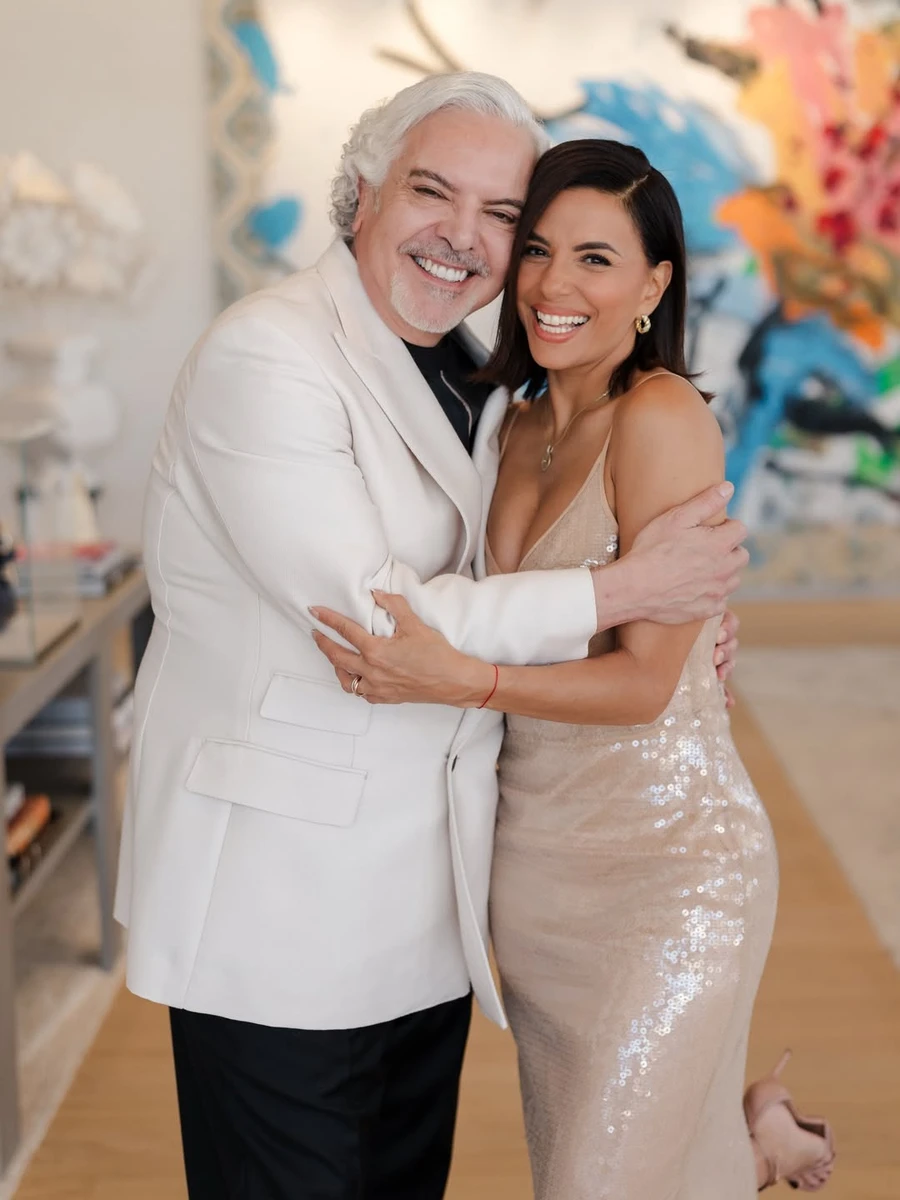 Єва Лонгорія відсвяткувала своє 51-річчя