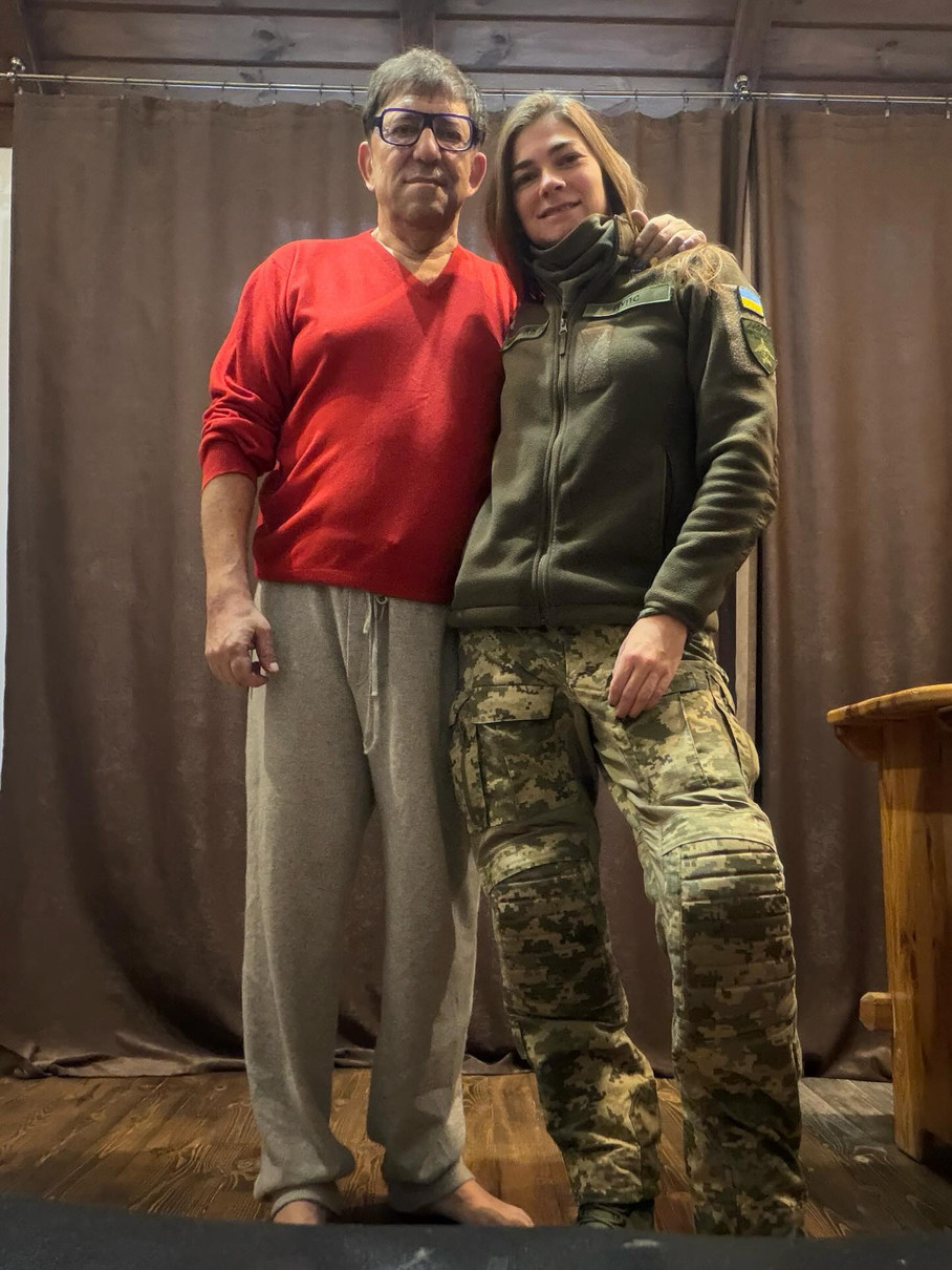 Корогодський з дочкою Лізою