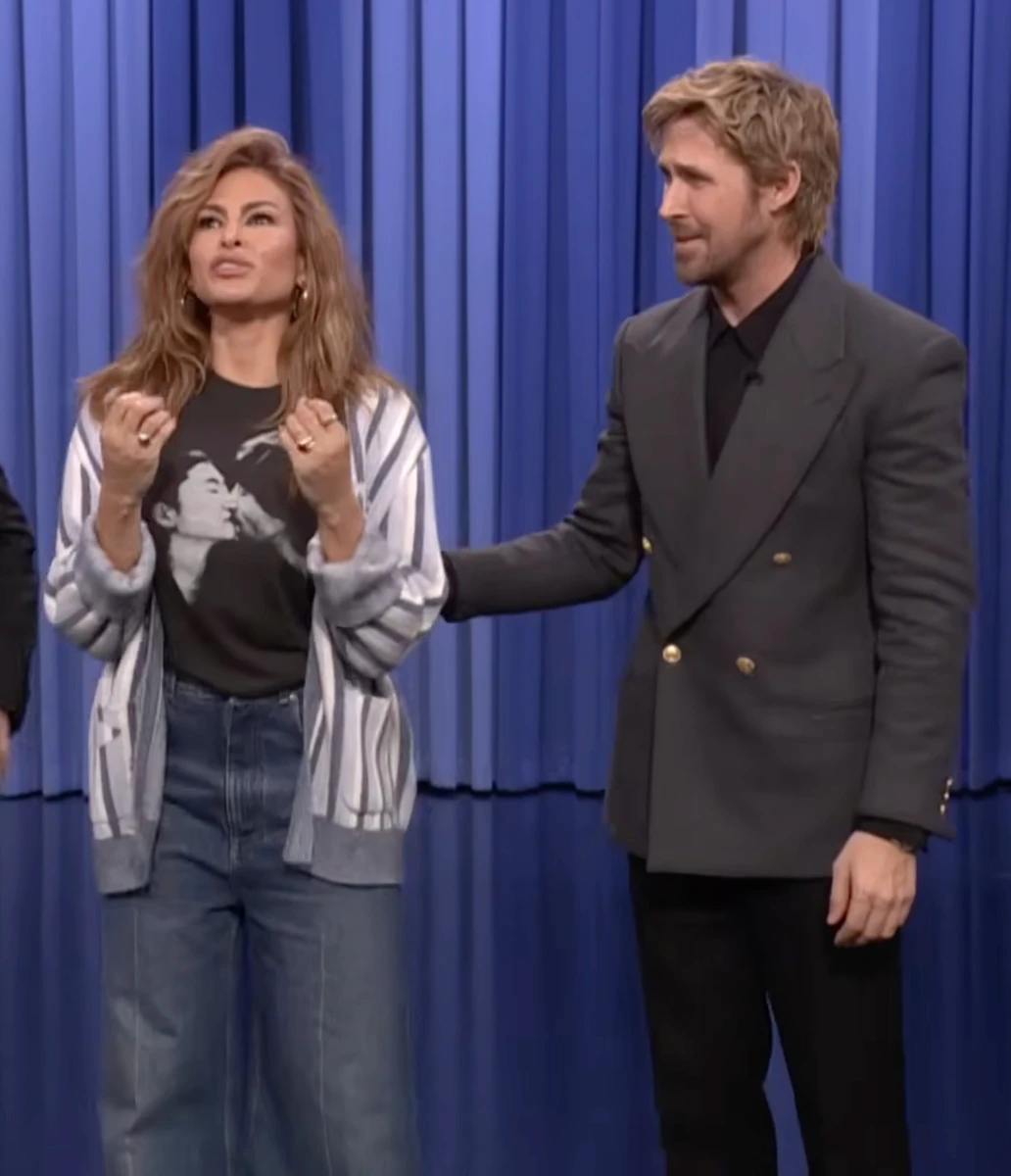 Раян Гослінг привітав Єву Мендес з 52-річчям на публіці