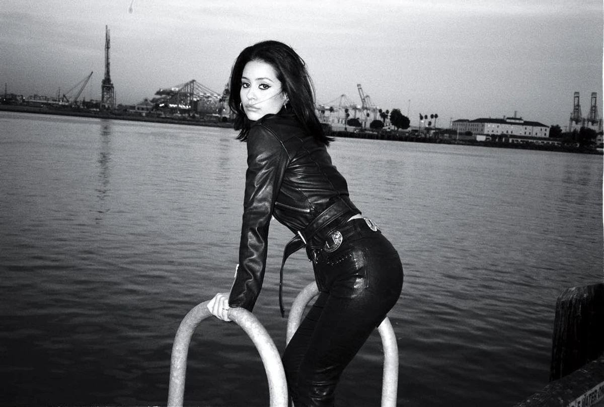 Алекса Демі