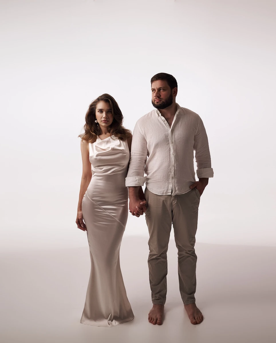 Саша Бо з другим чоловіком Платоном