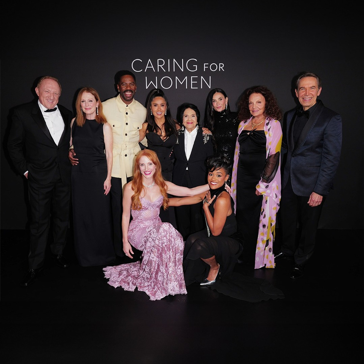 Всі зірки, які відвідали благодійну вечерю