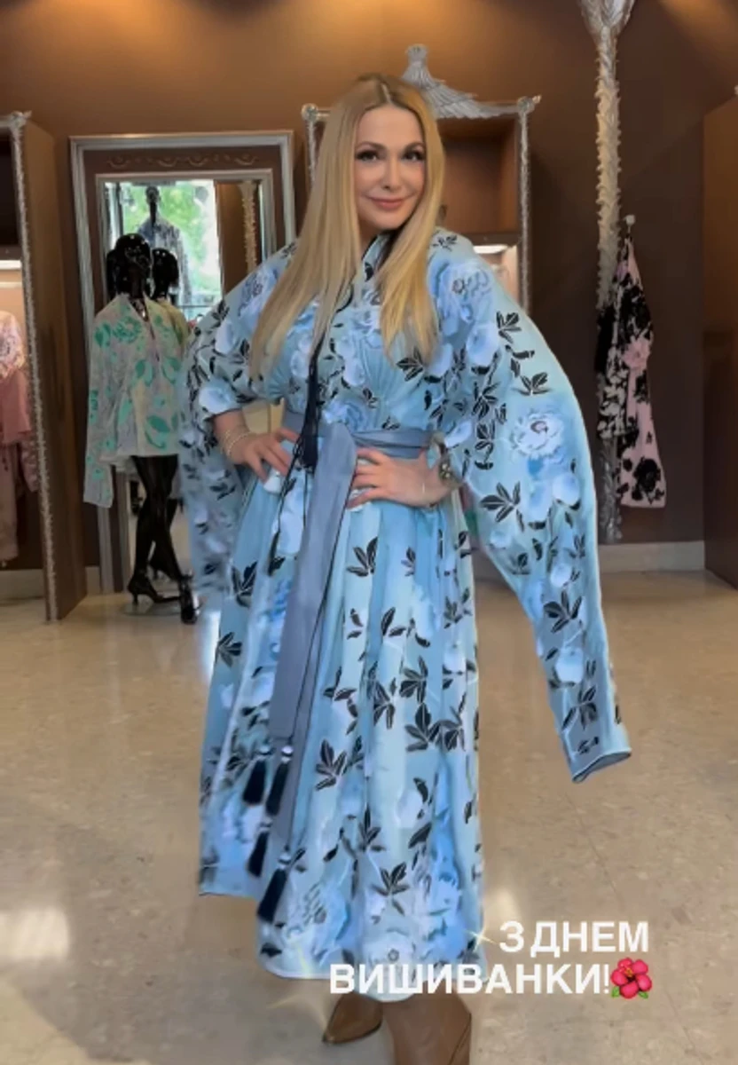 Ольга Сумська привітала з Днем вишиванки