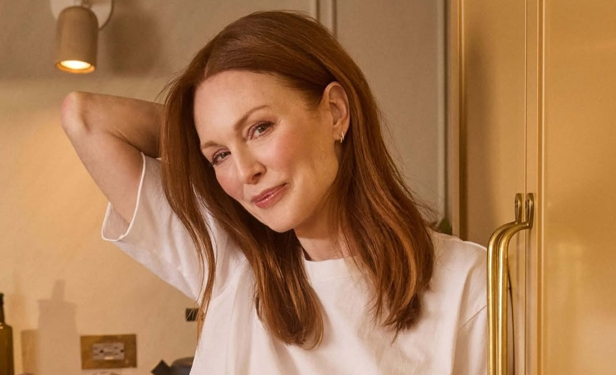 Джуліанна Мур