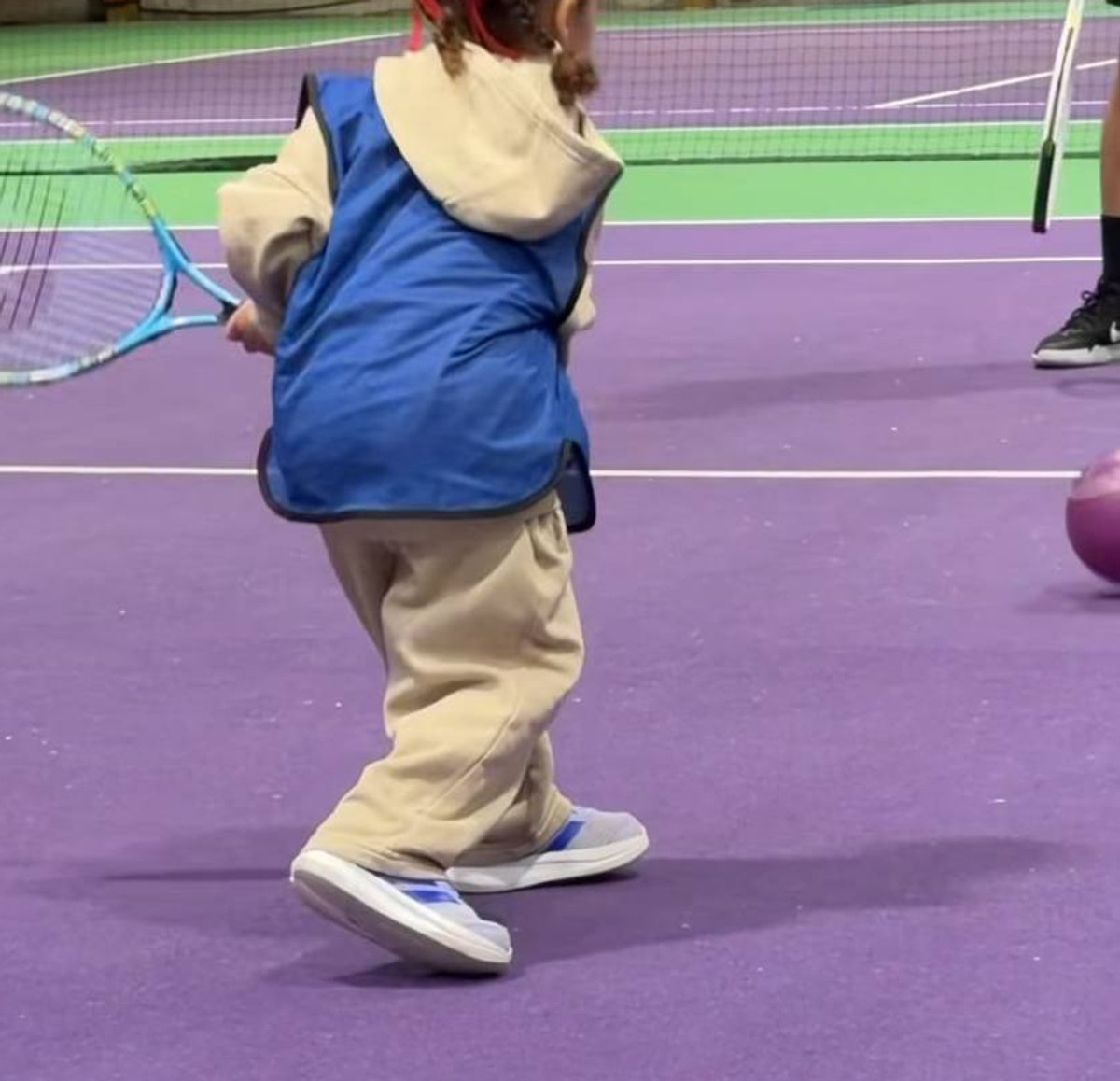 Еліна Світоліна похвалилася дочкою на тенісному корті