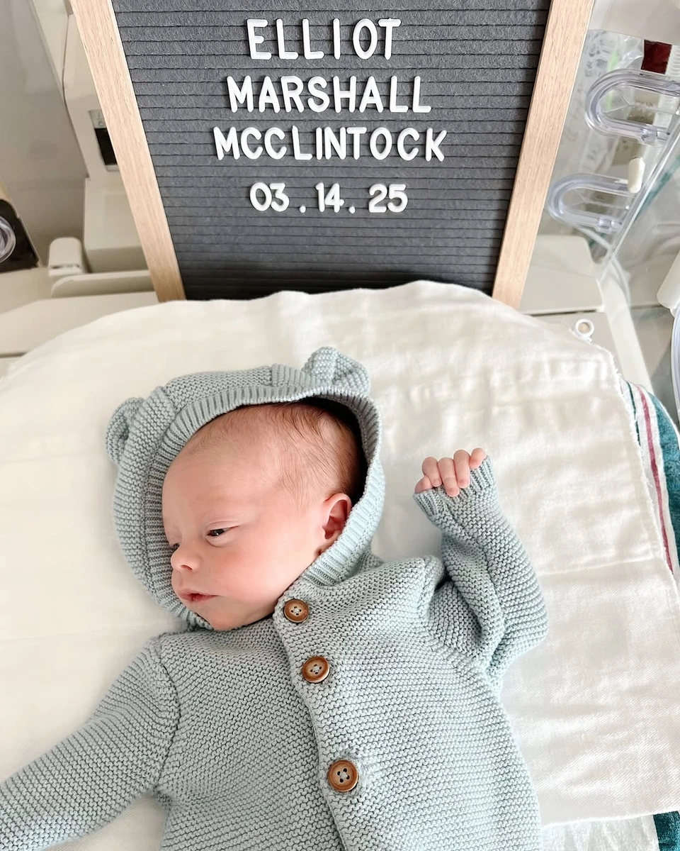 Син доньки Емінема