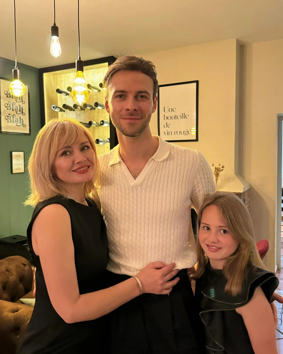 Сестра Макса з дітьми живе за кордоном, а її старша донька Анастасія служить в ЗСУ 