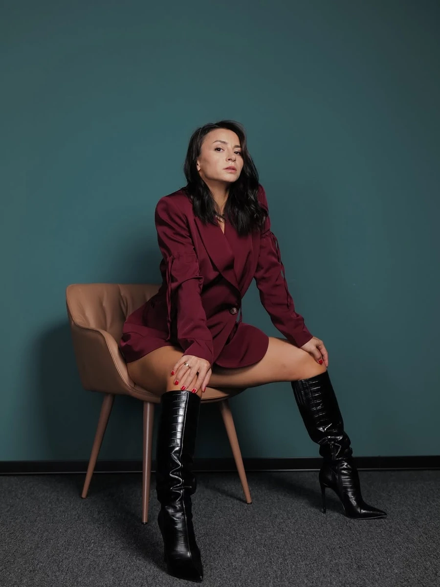 Ілона Гвоздьова в інстаграм