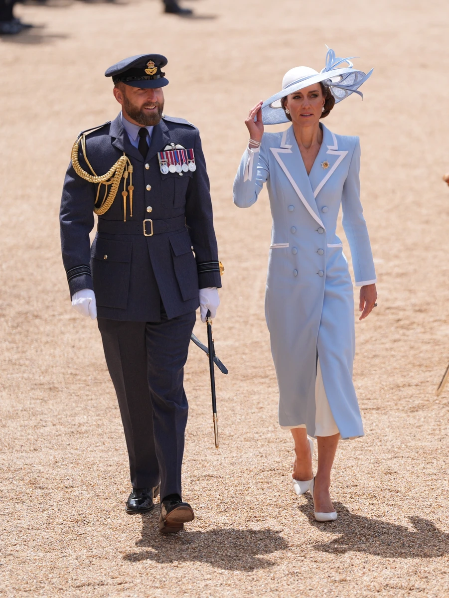 Kate Middleton in blue attended the parade in honor of the king
