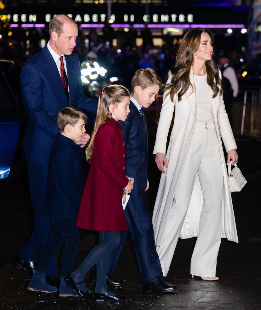 Принц Вільям зі своєю родиною