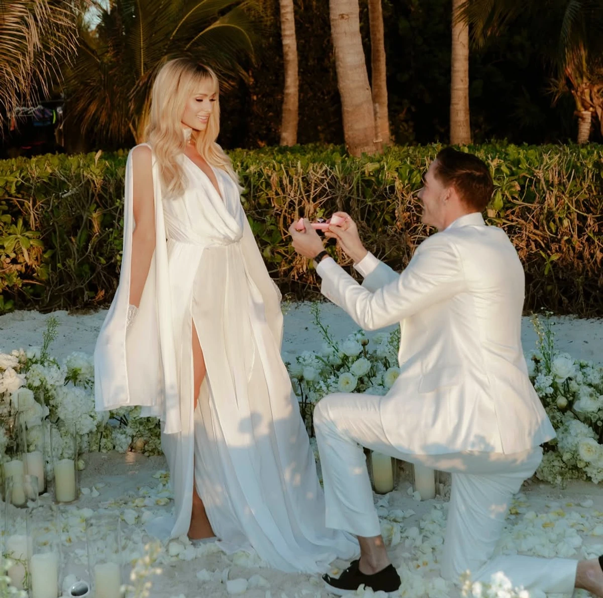 Чоловік Періс Хілтон зробив їй другу пропозицію