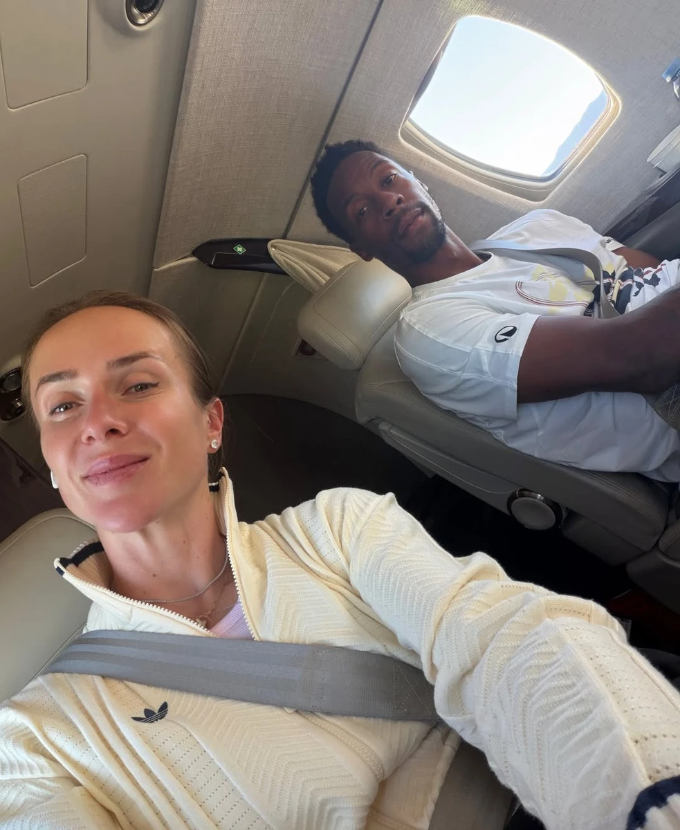 Еліна Світоліна з чоловіком на селфі