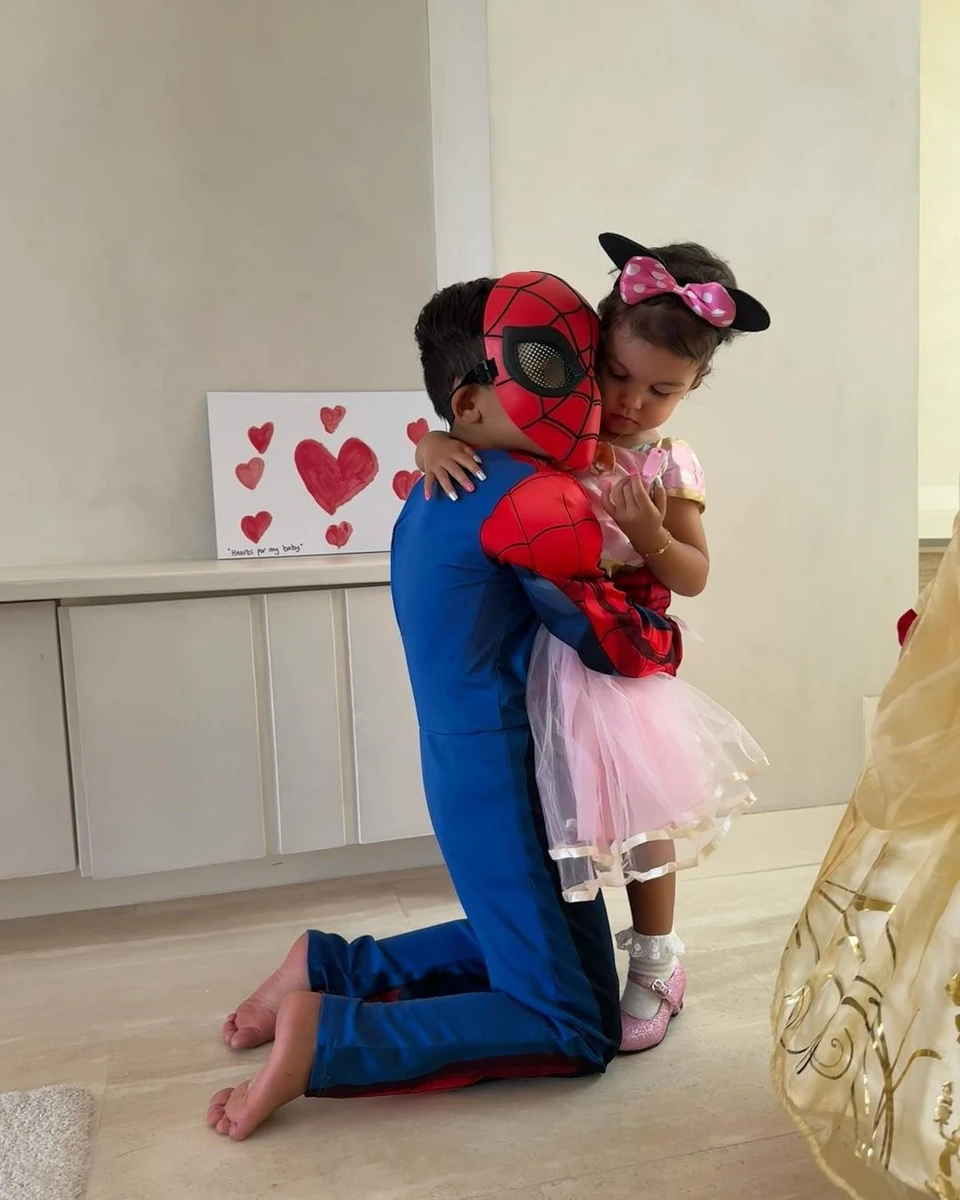 Діти Кріштіану Роналду