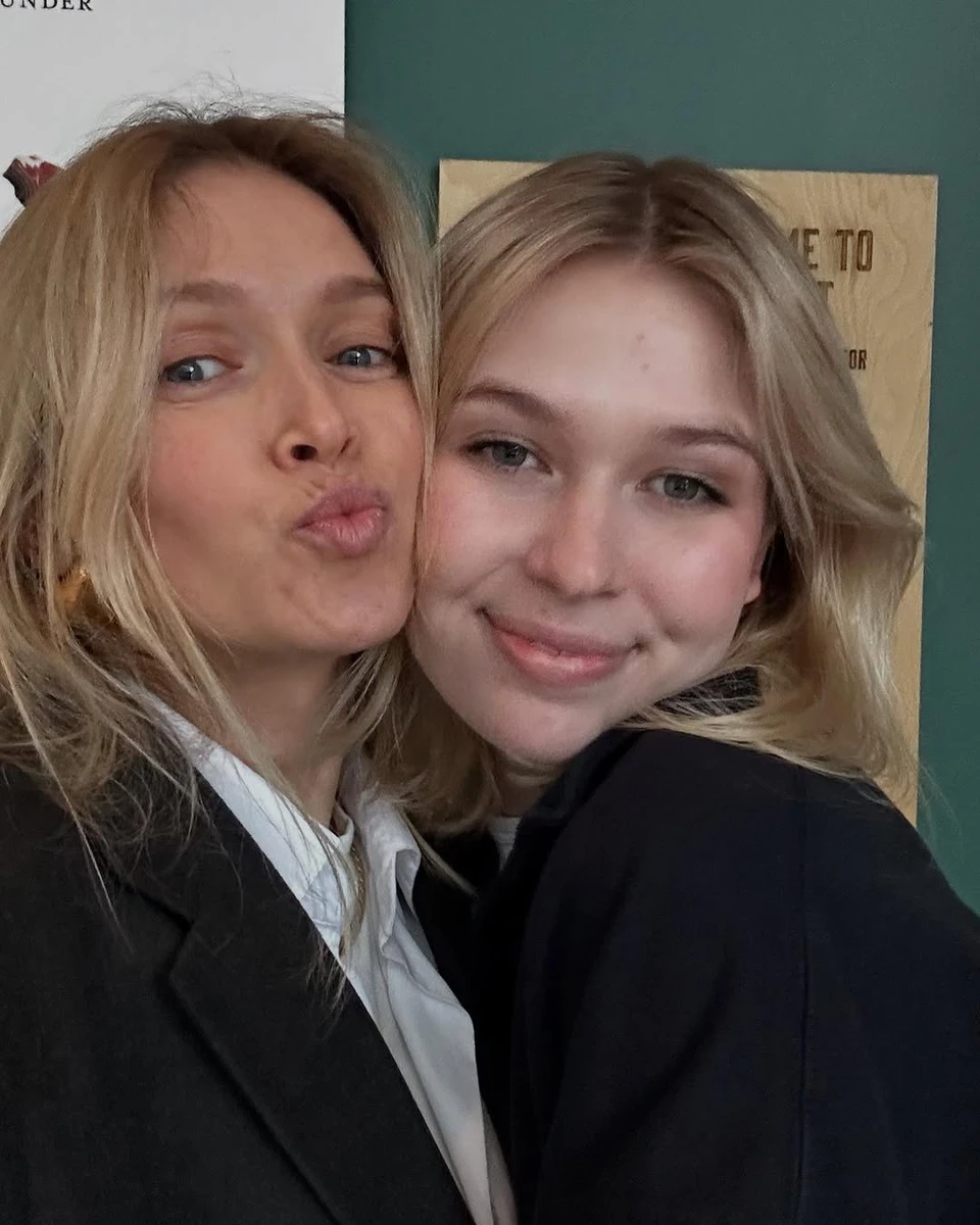 Віра Брежнєва опублікувала привітання старшій донці