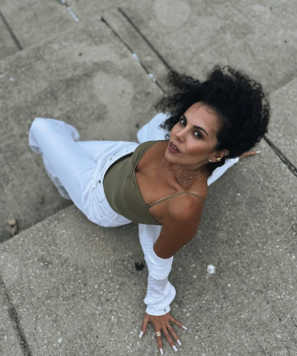 Каменських посвітила декольте у Чикаго