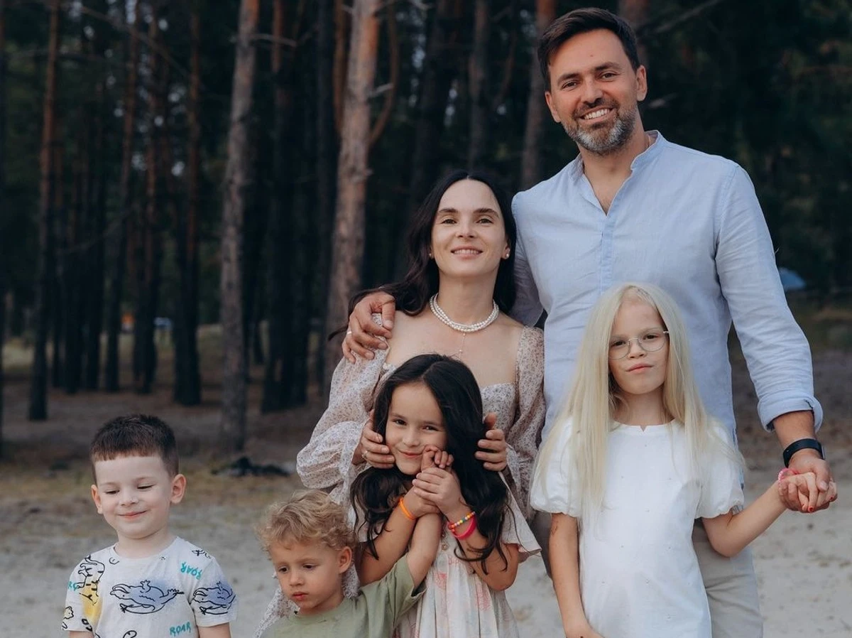 Тімур та Інна Мірошниченко з дітьми