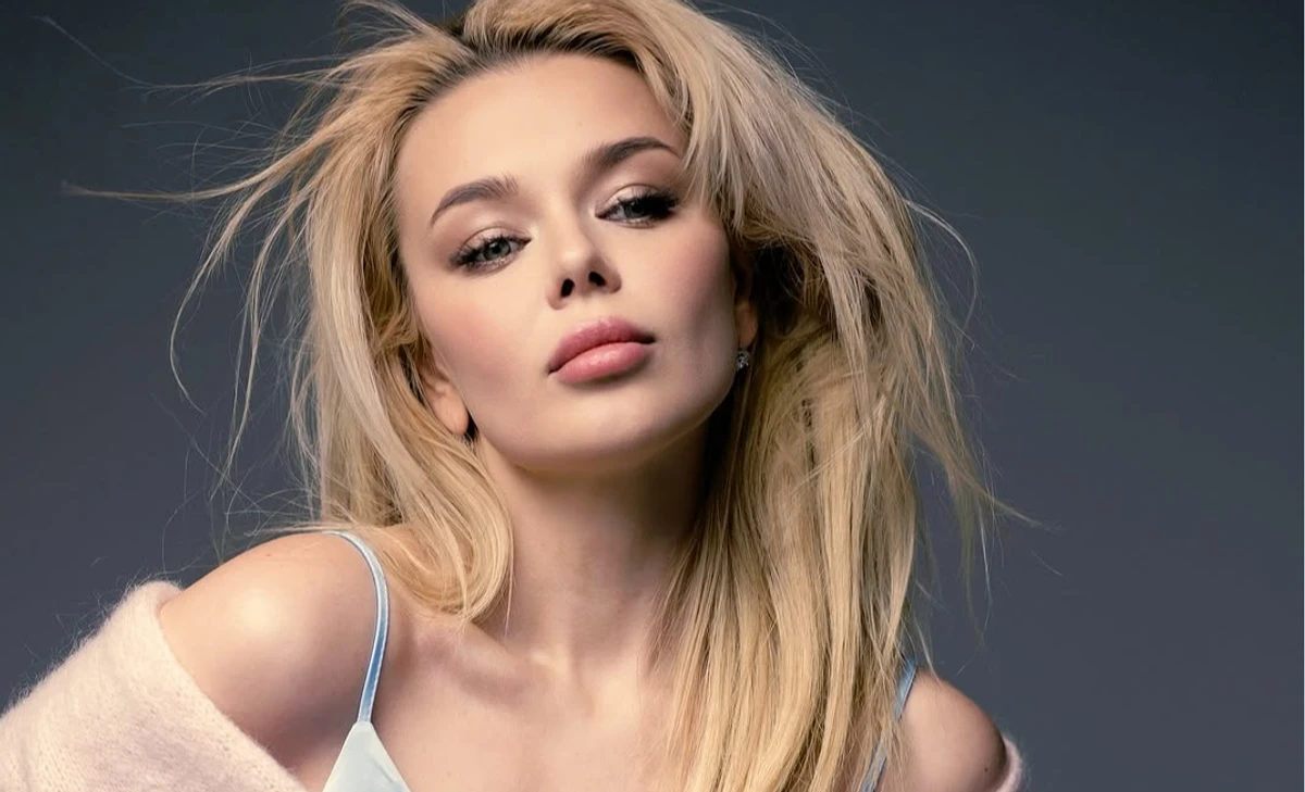 Аліна Гросу попозувала для фото