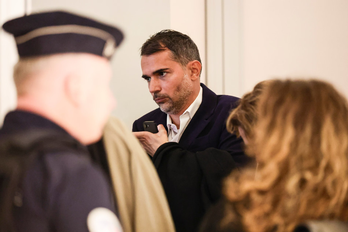 Орельєн Пуарсон-Атлан в залі суду