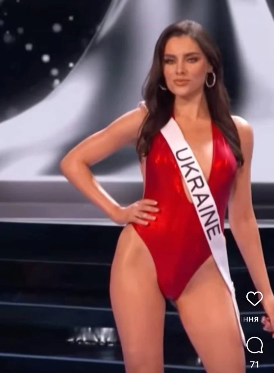 Зріст конкурсантки дорівнює 173 см, а вага - менше 59 кіло