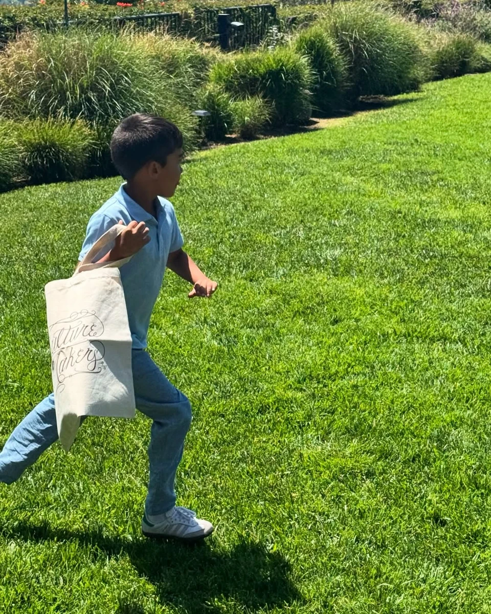 Альба відсвяткувала Великдень з сином, дочками і колишнім