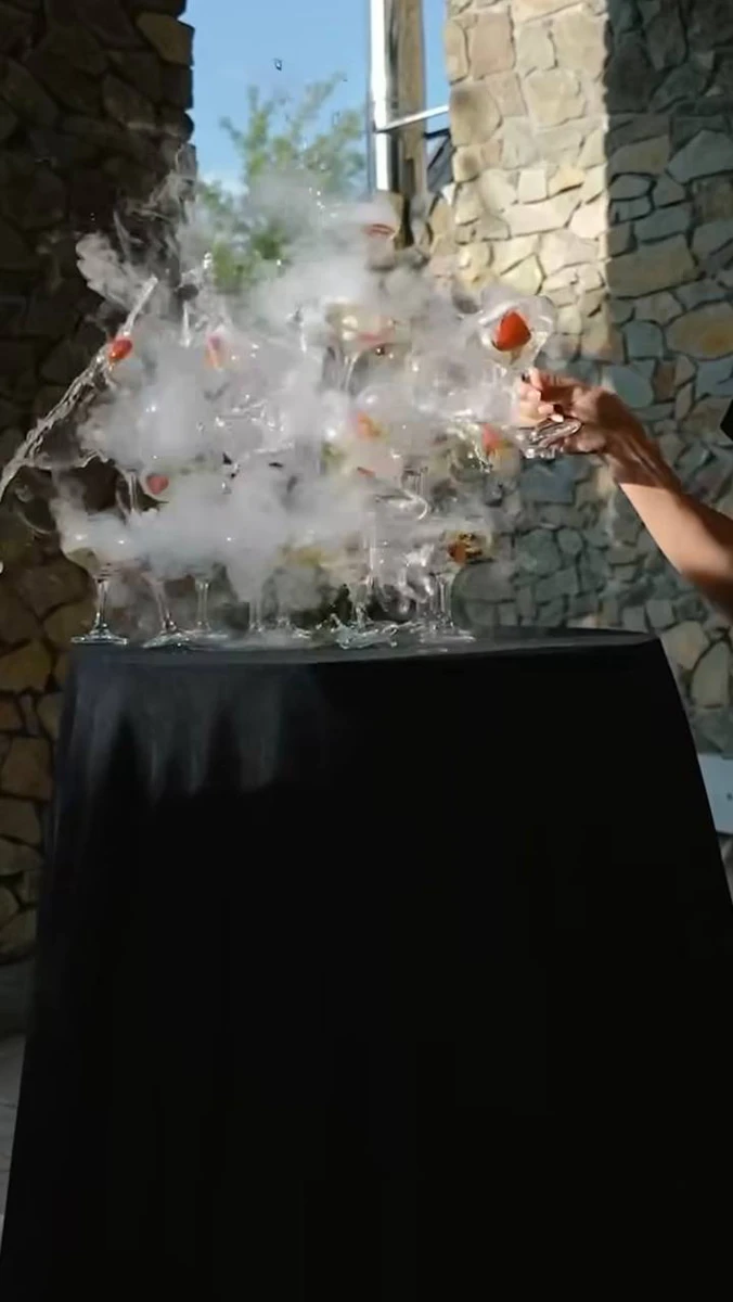 Неплях влаштувала вечірку з нагоди дня народження